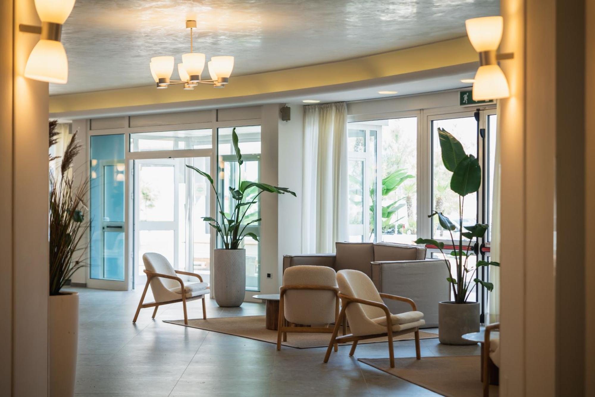 Hotel Hr 4*